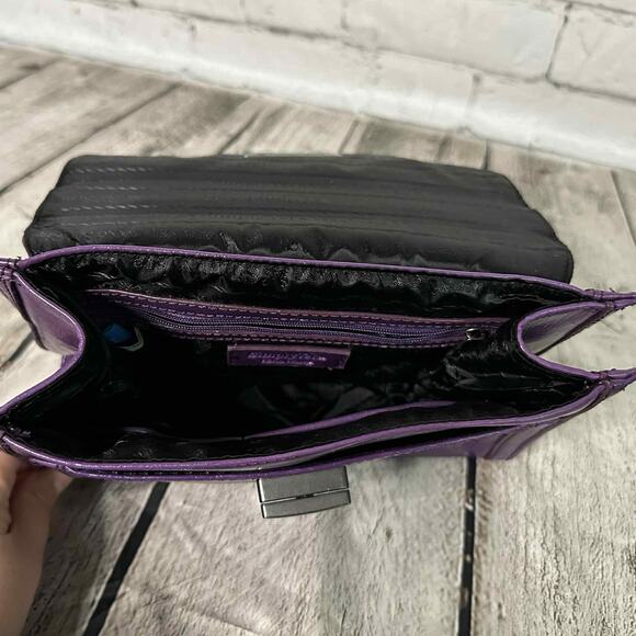 D10 Simply Vera Vera Wang Purple Shoulder Bag, Pre-owned - Picture 6 of 7